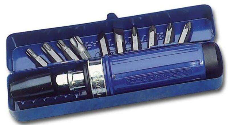 Destornillador de impacto DRAPER + set de puntas DRAPER 22322