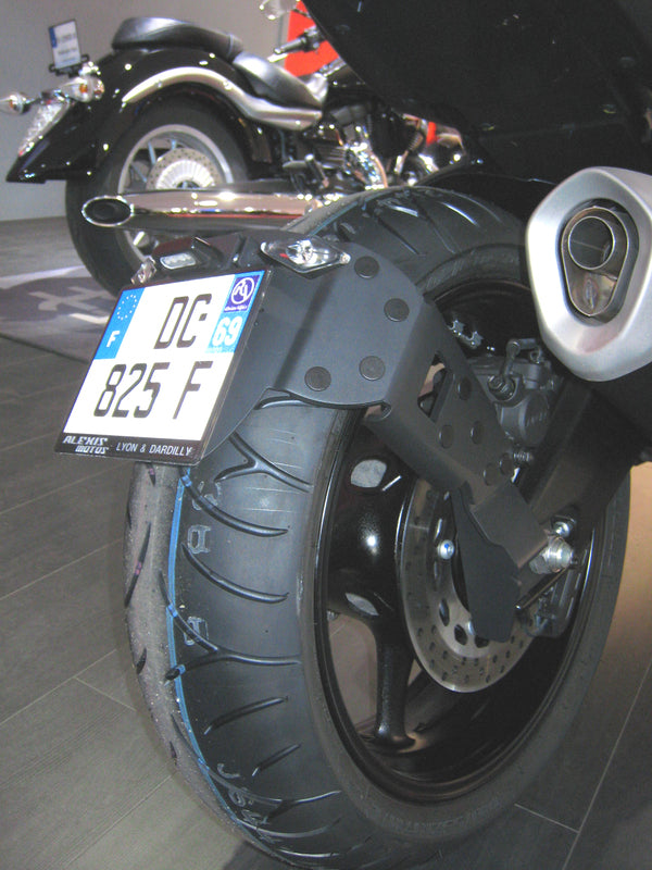 Portamatrículas a la rueda Yamaha FZ1/FZ8 negro ACCESS DESIGN SPLRY008