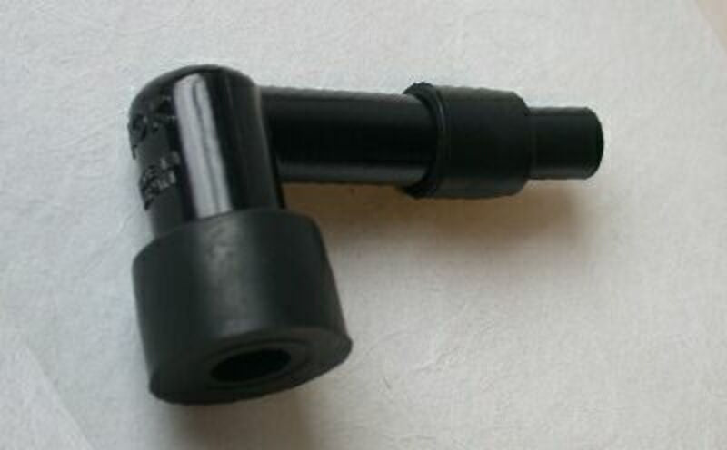Pipa Bujía NGK LB05EZ NGK 8744