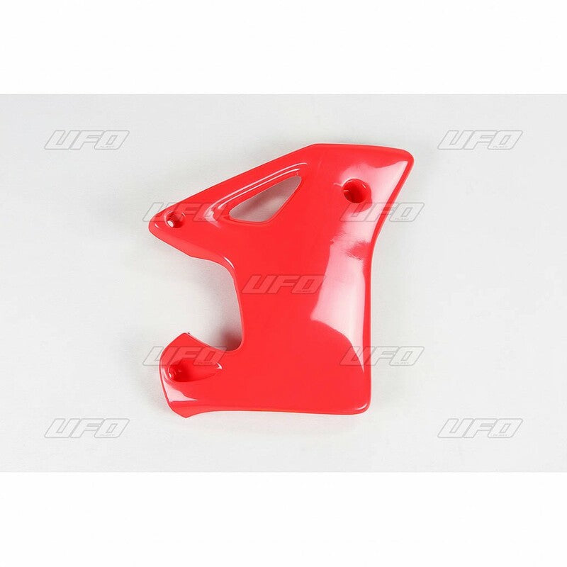 Plásticos laterales de radiador UFO Honda rojo HO03625-070 UFO HO03625#070