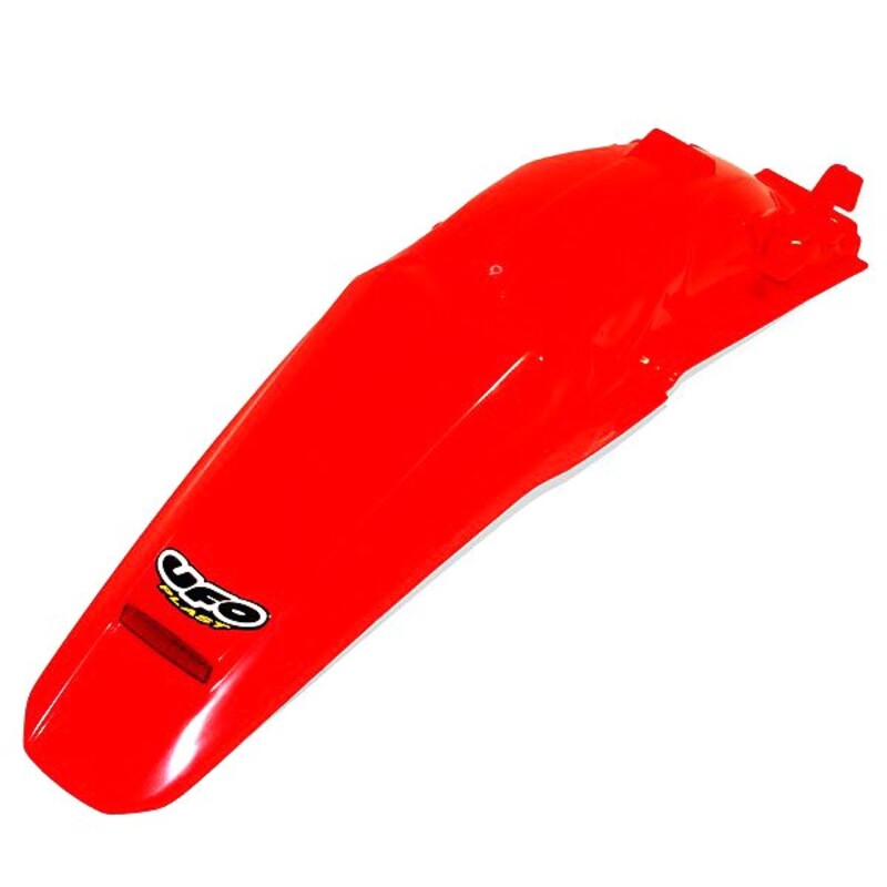 Guardabarros trasero con piloto LED UFO Honda rojo HO03646-070 UFO HO03646-070