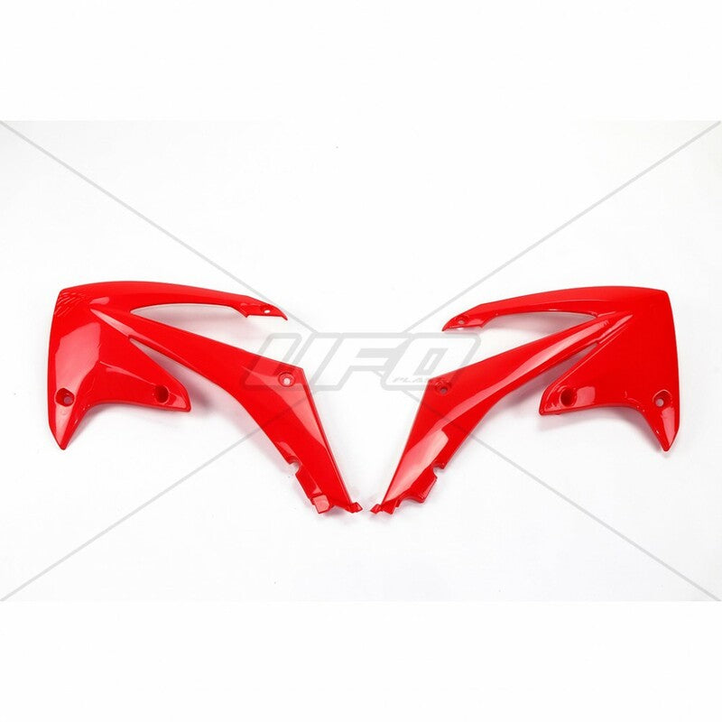 Plásticos laterales de radiador UFO Honda rojo HO04637-070 UFO HO04637#070