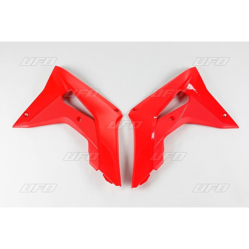 Plásticos laterales de radiador UFO Honda rojo HO04682-070 UFO HO04682-070