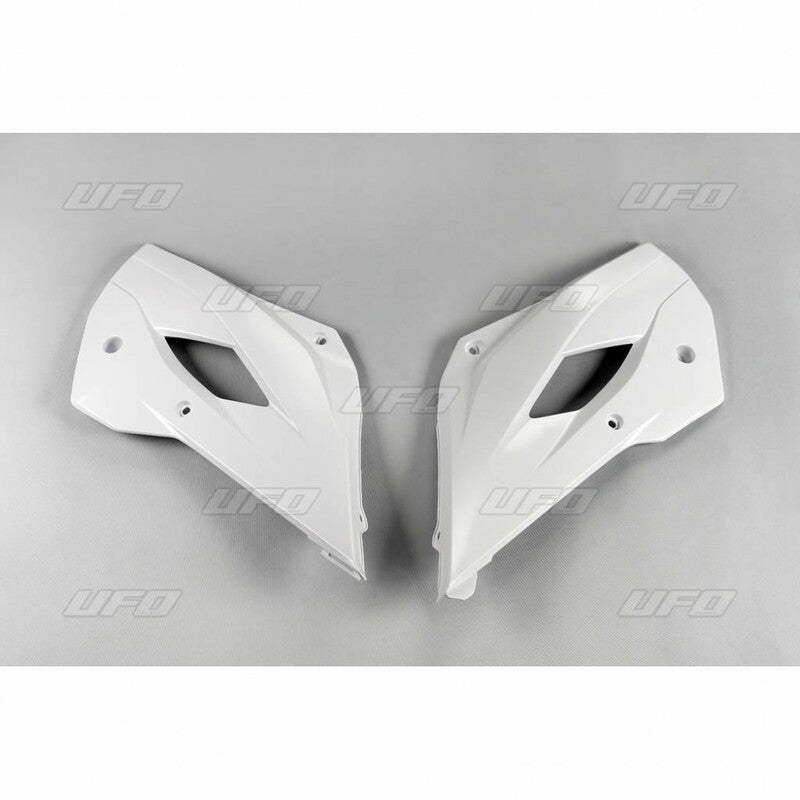Plásticos laterales de radiador UFO blanco Husqvarna TC85 UFO HU03379#041