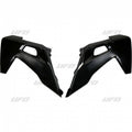 Plásticos laterales de radiador UFO negro Husqvarna FC/TC UFO HU03390#001