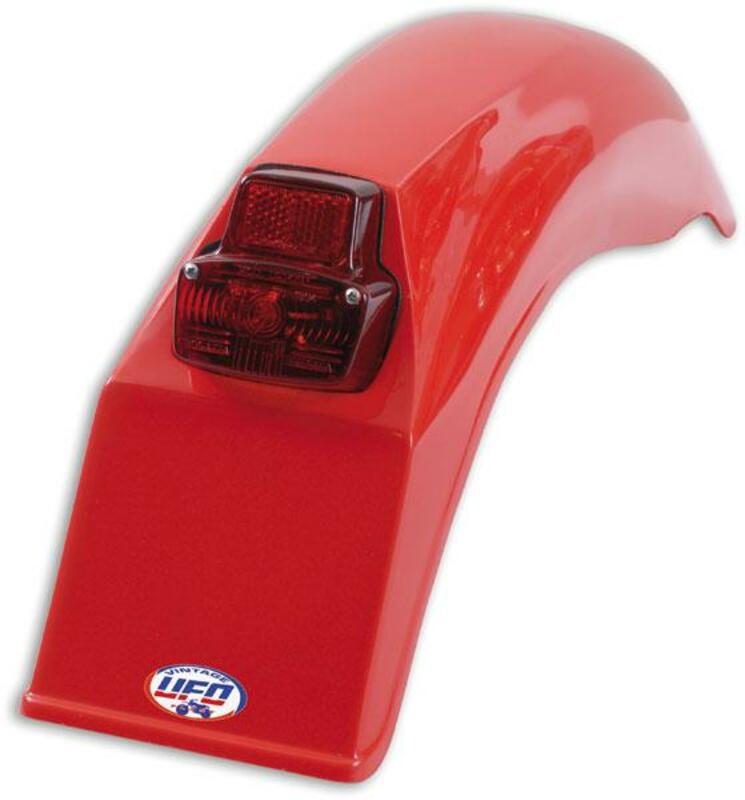 Guardabarros trasero enduro con luz 125cc-250cc-500cc (1979-1989), Villa ME08026-B Color Rojo UFO ME08026#B