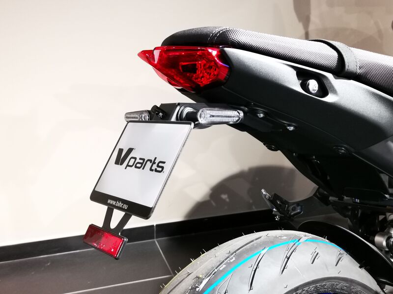 Portamatriculas V PARTS negro - Yamaha MT-09 V PARTS C8-SPY037