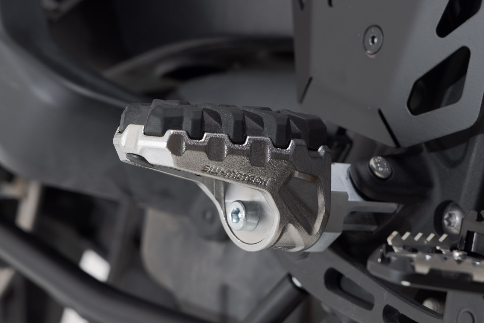 Reposapié Evolution  Para Harley Davidson Pan America