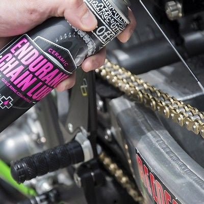 Protezione e lubrificazione del kit di pulizia &amp; lubrificazione per moto Muc-Off Motorcycle Care Kit