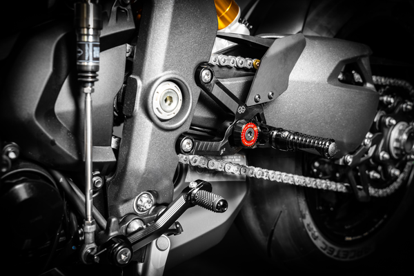 MUE2 Footpegs For Triumph Speed Triple 1200 RS 21-22
