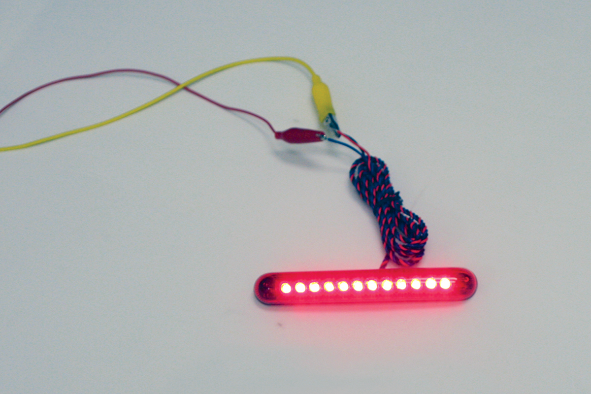 CUSTOM DYNAMICS KNIGHT RIDERZ LIGHT BARS ACCENT LT BAR DUAL RED