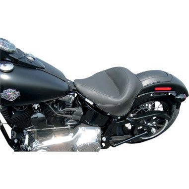 WIDE SOLO SEATS AND REAR SEATS FOR HARLEY-DAVIDSON