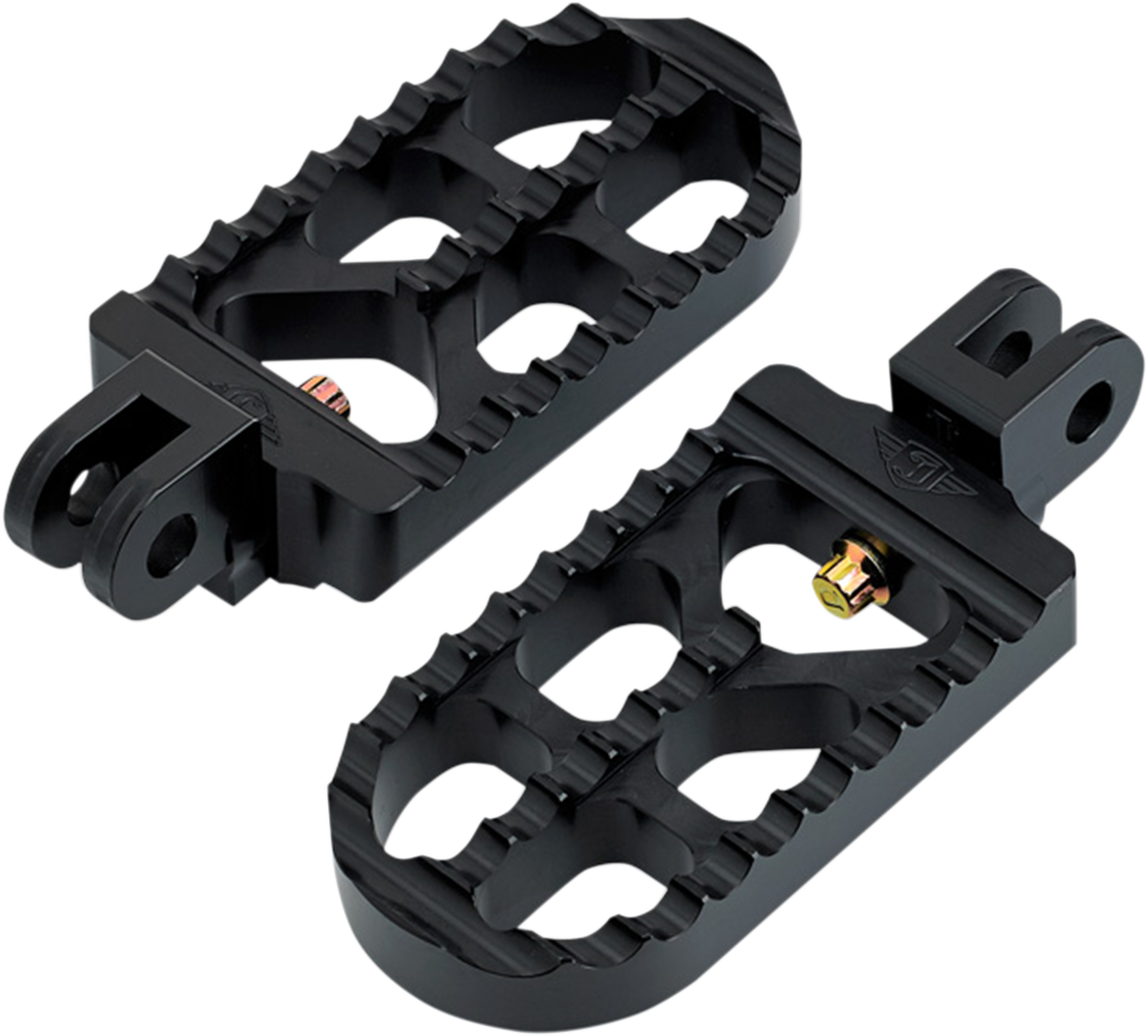 JOKER MACHINE SERRATED FOOTPEGS PEG ADJ SERATD L. BLK TRI
