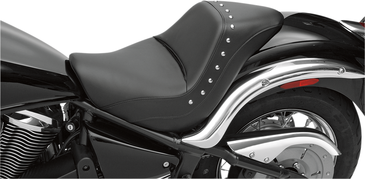 SADDLEMEN RENEGADE™ DELUXE SOLO SEATS SEAT,SOLO STUD VN900