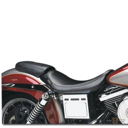 Silhouette Pleated Pillion Pad Black Vinyl For Harley-Davidson