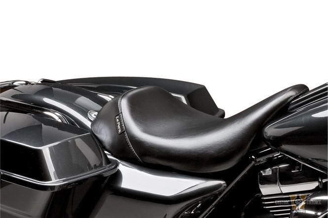 Bare Bones Smooth Solo Seat Black Vinyl For Harley-Davidson