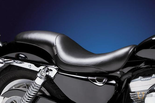 Silhouette Full Lenght Smooth Seat Black Vinyl For Harley-Davidson