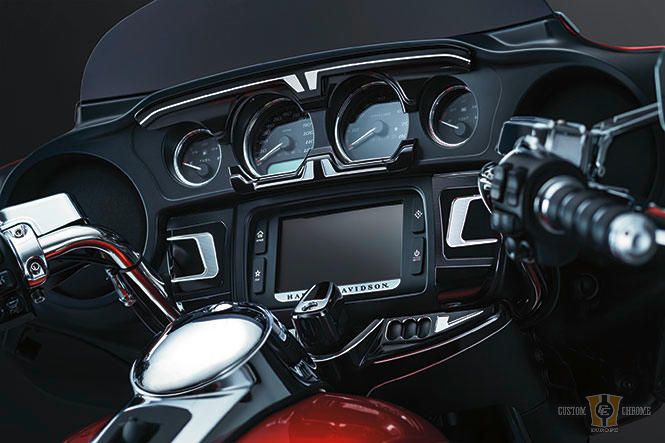Tuxedo Media Door & Side Panel Accent Trim Black For Harley-Davidson