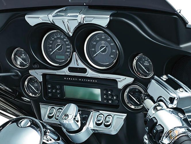 Speedo & Tach Accent Chrome For Harley-Davidson