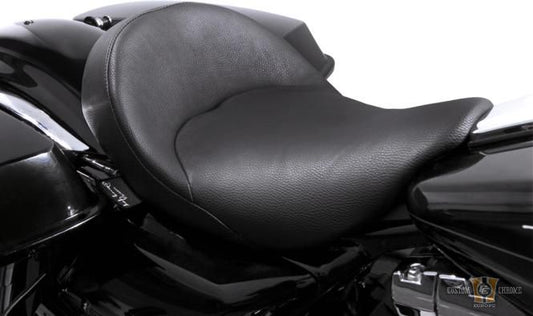 BIGIST Solo Vinyl Seat Black Vinyl For Harley-Davidson