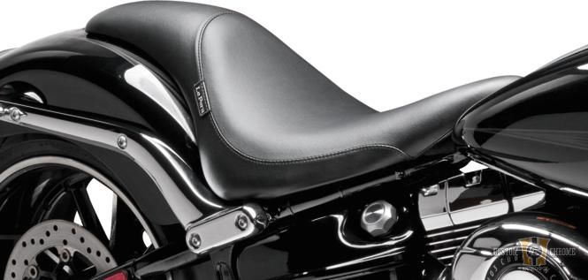 Silhouette Full Lenght Smooth Seat Black Vinyl For Harley-Davidson