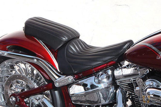 Breakout Custom Vertical Pillion Pad Black Synthetic Leather Urethane For Harley-Davidson