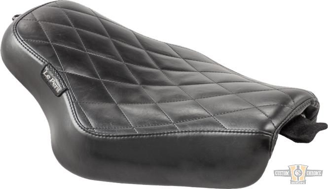 Streaker Diamond Stitch Seat Black Vinyl For Harley-Davidson