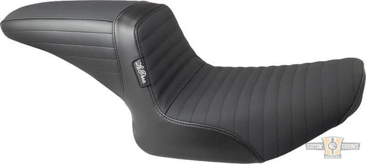 Kickflip Pleated Grip Seat Black Vinyl For Harley-Davidson