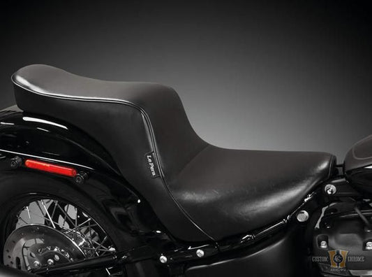 Diamond Seat Black Vinyl For Harley-Davidson