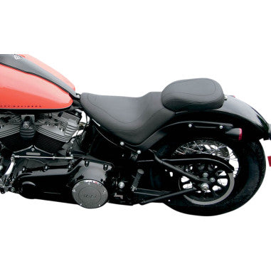 WIDE TRIPPER™ SOLO FRONT AND REAR SEATS FOR HARLEY-DAVIDSON