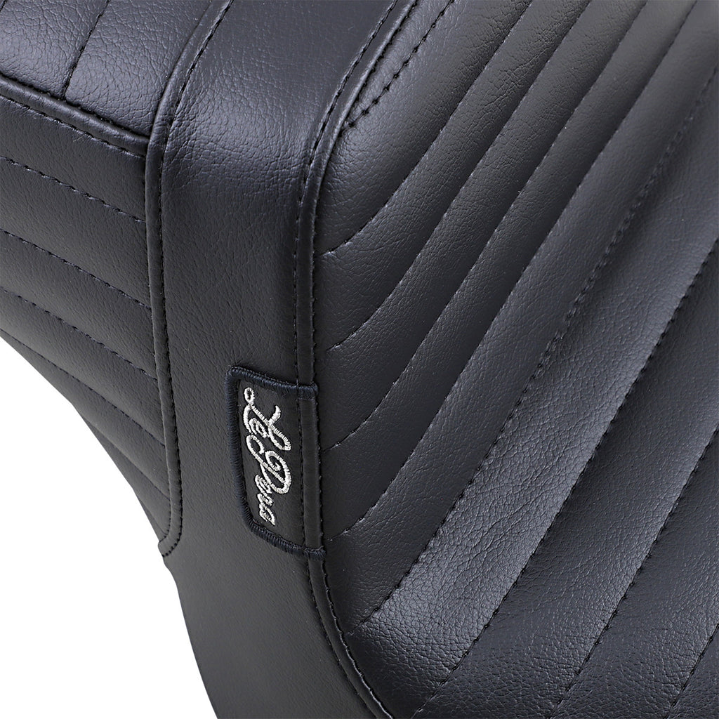 Tailwhip Seats Pleated Seat For Harley Davidson