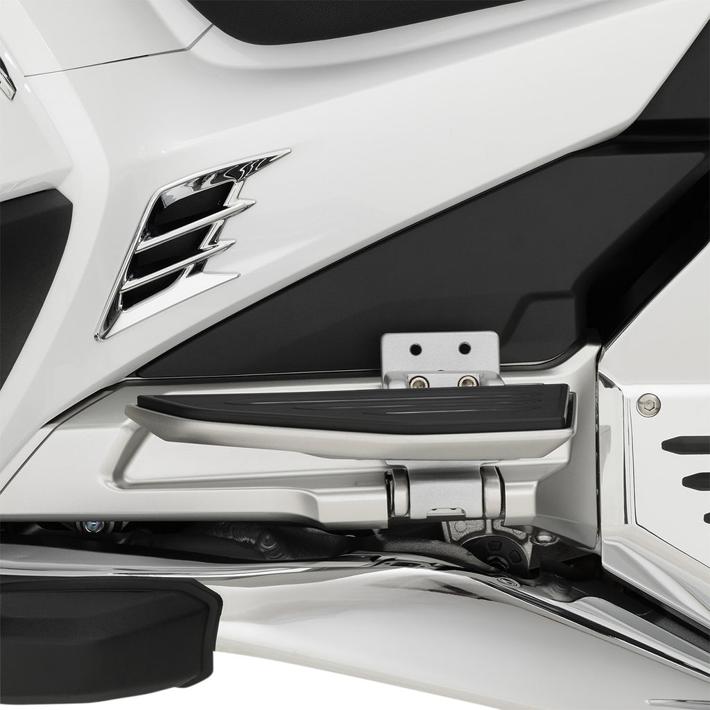 PASSENGER BOARD RISER SET FOR HONDA GL1800 GOLD WING 18-21