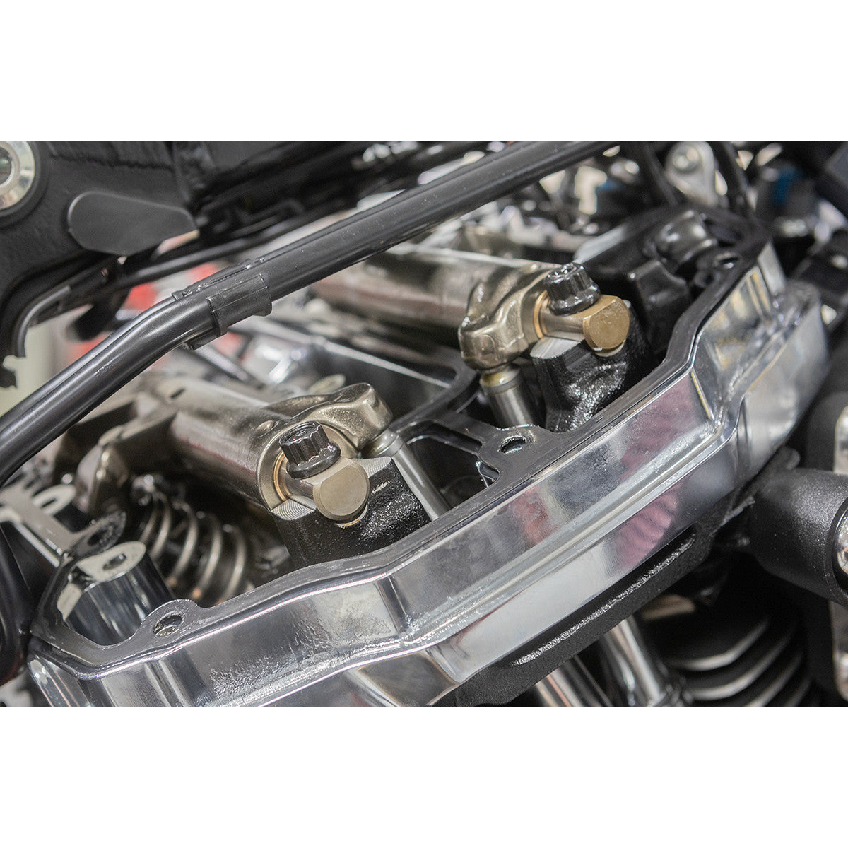 FORGED ROLLER ROCKER ARMS FOR M-EIGHT FOR HARLEY DAVIDSON