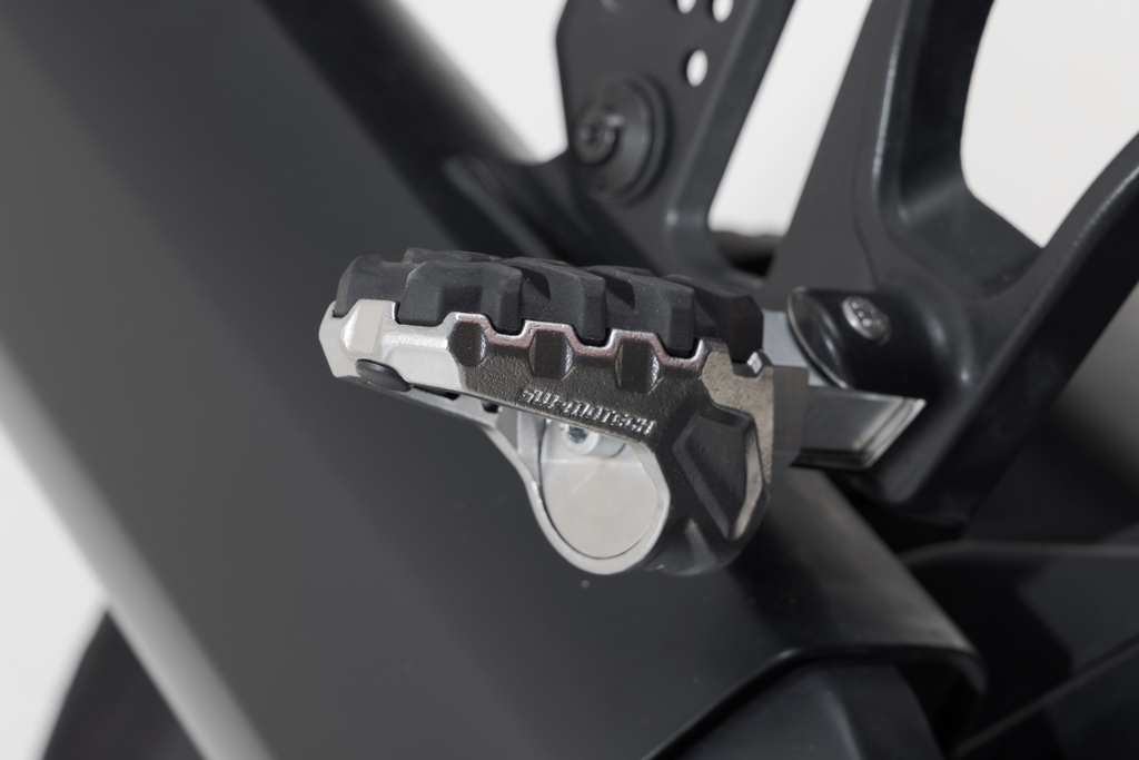 Evo-Beifahrer-Fußrasten-Kit für Harley Davidson Pan America