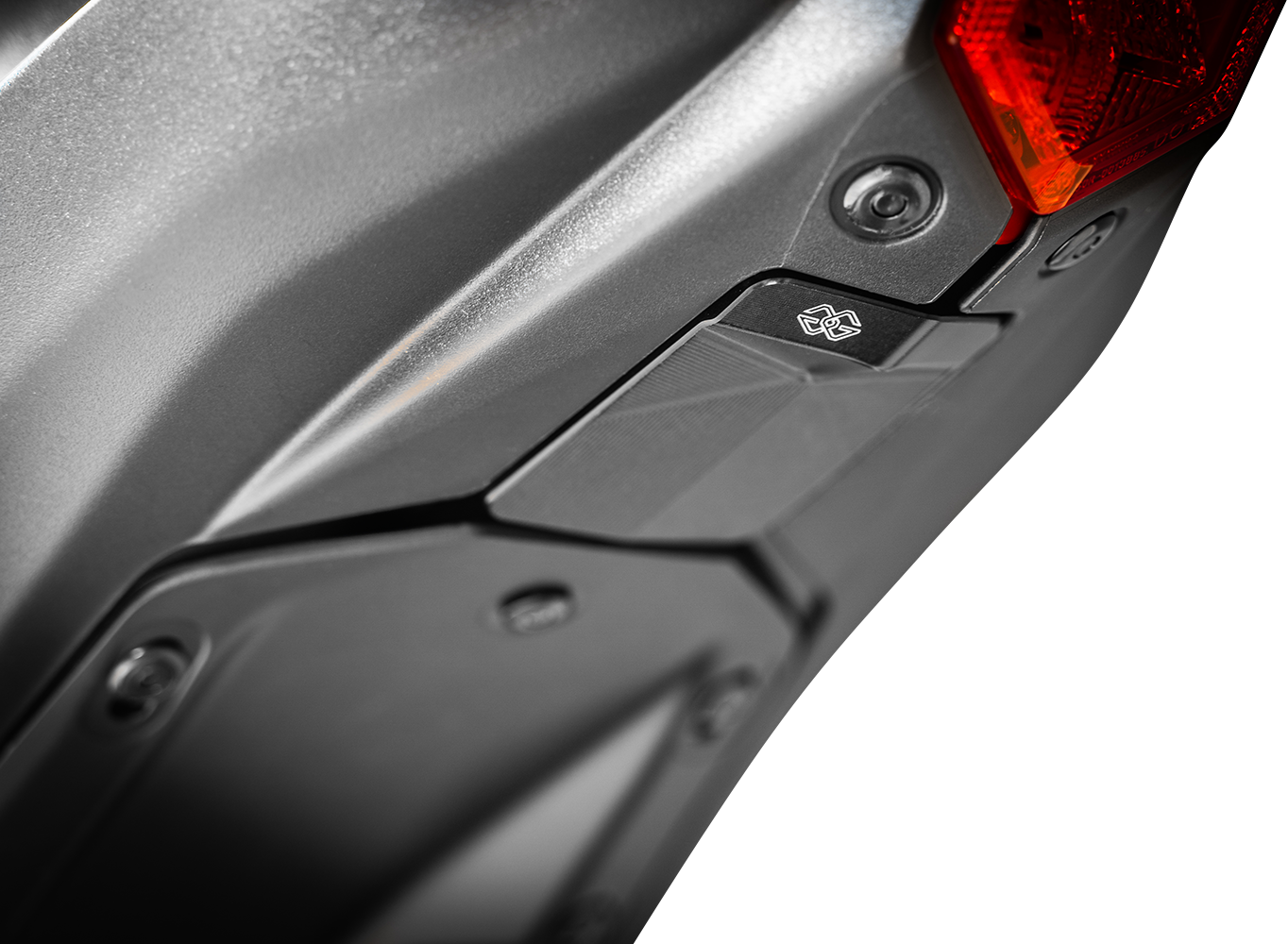 Race Cover Kit For Yamaha YZF-R7 ABS 22