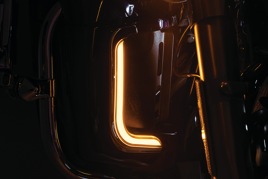 Tracer Untere Verkleidung Akzentlichter Chrom für Harley Davidson