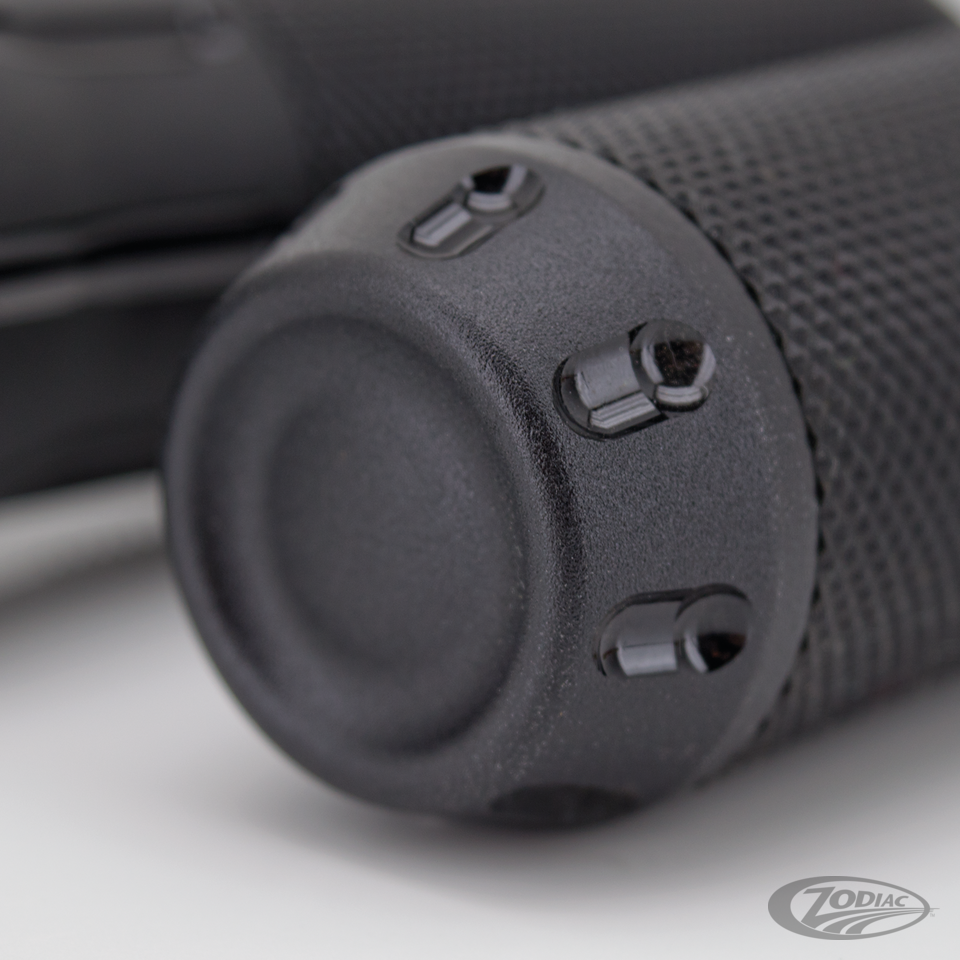 GZP Black SP Cobra grip set For Harley-Davidson