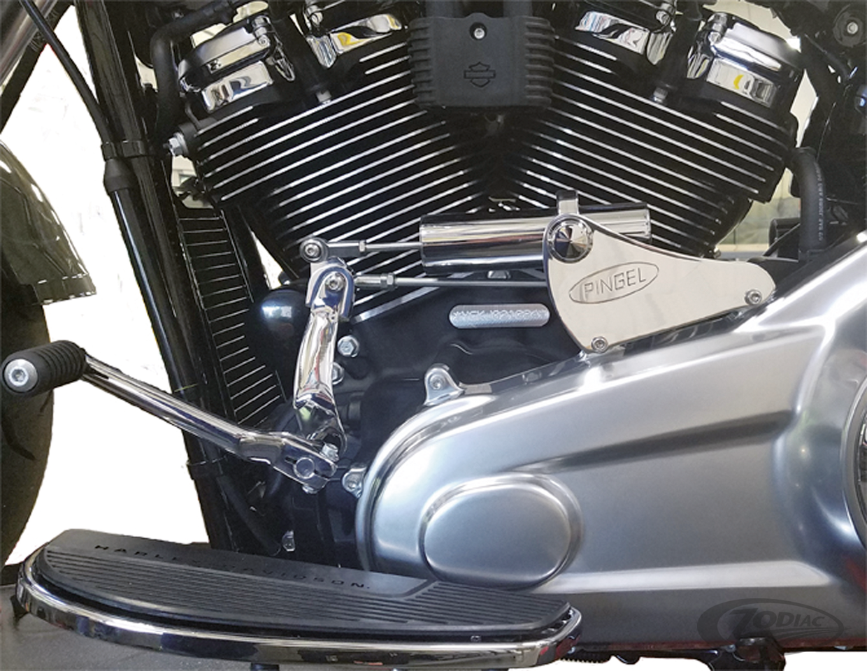 Pingel Elect. shiftkit FXBR FLFB FLHC18- For Harley-Davidson