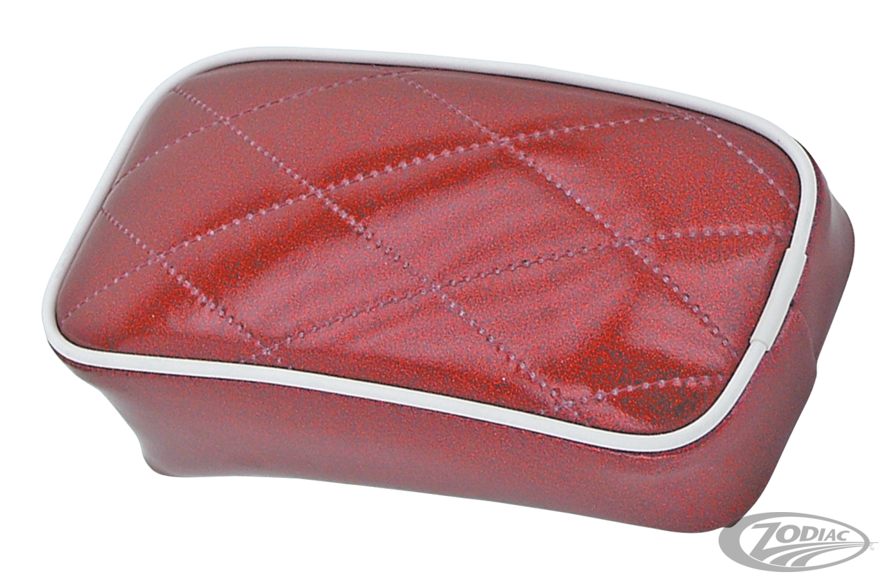 Pillion pad small uni mount Red flake For Harley-Davidson